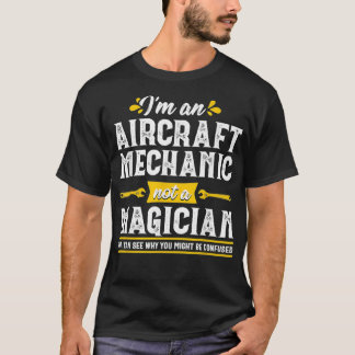 魔法おもしろい飛行機航空機整備士ギフトマン Tシャツ