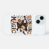 魔法で走る かわいいハロウィン魔女 水彩画A iPhone 15ケース (裏面横)