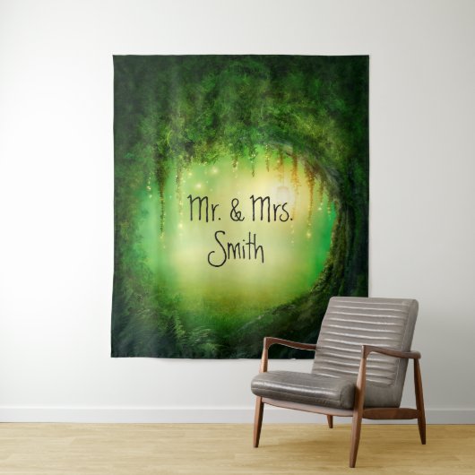 魔法にかけられた緑の森の木の素朴な森の背景 タペストリー (インサイチュ)