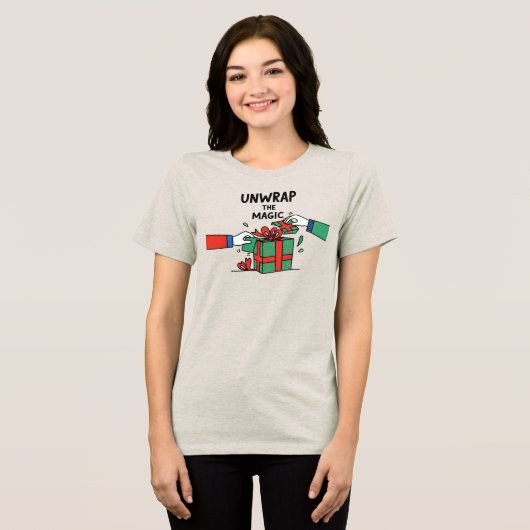 魔法のクリスマスプレゼントを開封 トライブレンドTシャツ (正面全面)