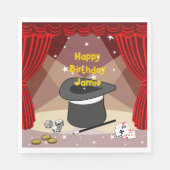 魔法のハッピーバースデー名(赤) スタンダードランチョンナプキン (正面)