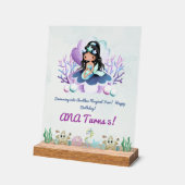 魔法のマーメイド誕生日サイン – アクパーソナライズされたリル アクリルサイン (傾斜)