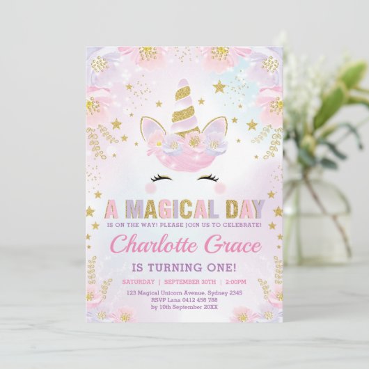 魔法のユニコーンの誕生日/パステル調の花のピンクの金ゴールド 招待状 (スタンド正面)
