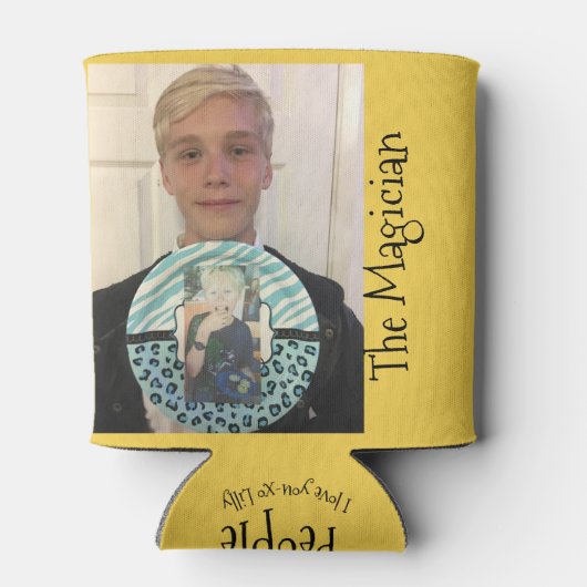 魔法のユーザーがアップロードする写真カスタムクーラーボックス 缶クーラー (裏面)