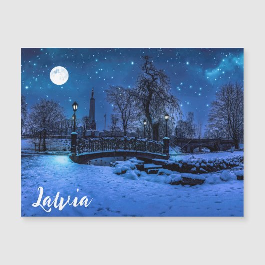 魔法の冬の夜、星空と満月 (正面)