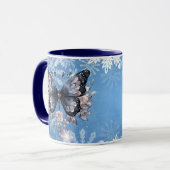 魔法の冬の蝶と雪の結晶 マグカップ (正面左)