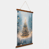 魔法の冬　雪に覆われた森のクリスマスツリー 吊り下げ型タペストリー (傾斜あり)