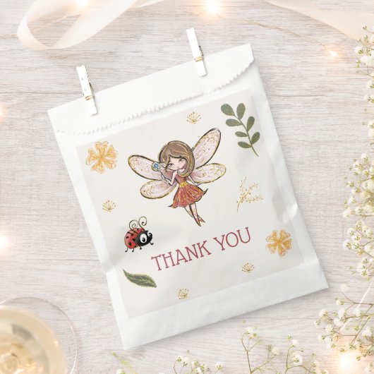 魔法の妖精の誕生日パーティー フェイバーバッグ (クリップ留めされた状態)