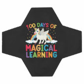 魔法の学習学校のユニコーンの女の子たち 100日 サッカーボール (フラット)