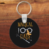 魔法の日100日目先生学生 キーホルダー (正面)