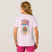 魔法の杖で喜びを広げる魅力的な妖精 Tシャツ (裏面フル)