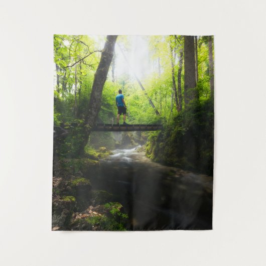 魔法の森の中を旅する タペストリー (正面)