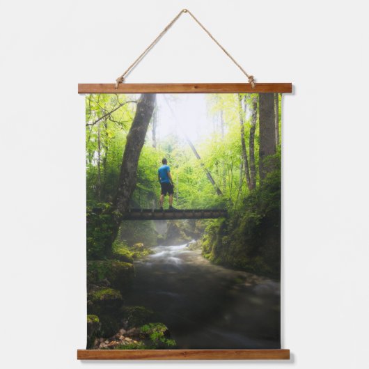 魔法の森の中を旅する 吊り下げ型タペストリー (正面)