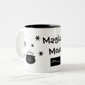 魔法の母 – 母の日 – 魔女のマグカップ ツートーンマグカップ (正面左)