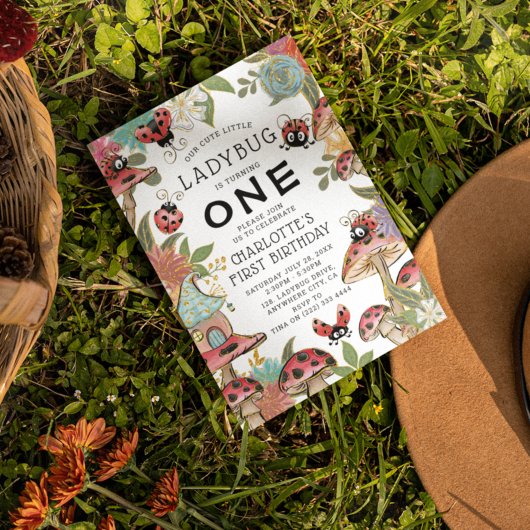 魔法の水の色かわいいラディバグ女の子1st誕生日 招待状