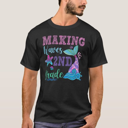 魔法の波を作る2年生の人魚を2nの最初に tシャツ (正面)