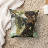 魔法の滝で魅惑の女神 クッション (ブランケット)