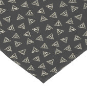 魔法の灰色の黄色の三角形の円の杖の記号 ショートテーブルランナー (コーナー)