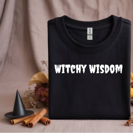 魔法の知恵 白いタイポグラフィ Tシャツ