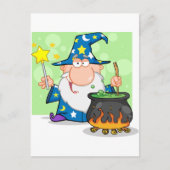 魔法の細い棒によって振り、準備しているおもしろいな魔法使い ポストカード (正面)