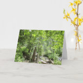 魔法の緑の森のシーン。 カード (黄色い花)