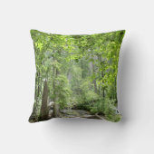 魔法の緑の森のシーン。 クッション (裏面)