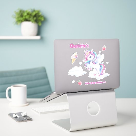 魔法の誕生日パーティーのステッカー シール (デスク上のノートパソコン)