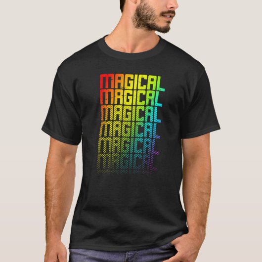 魔法のLgbtq+レインボーゲイプライド文字フェードグラフィック Tシャツ (正面)