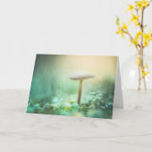 魔法をかけられたキノコの自然写真 カード (黄色い花)