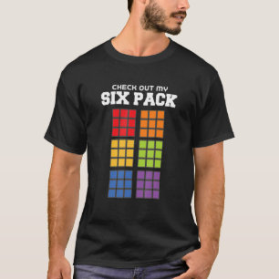 魔法キューブボディビル文字魔法キューブのパンチ Tシャツ