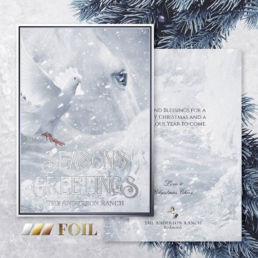 魔法ホワイトクリスマス、馬と鳩の雪の中 – 箔シーズンカード