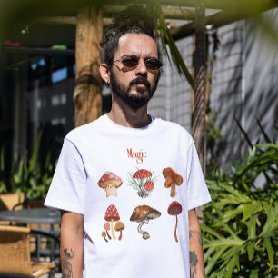 魔法マッシュルームヨガ瞑想キャンピングアート真菌 Tシャツ