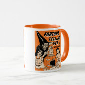 魔法使いが付いているセットを告げるヴィンテージのハロウィンの幸運 マグカップ (正面右)