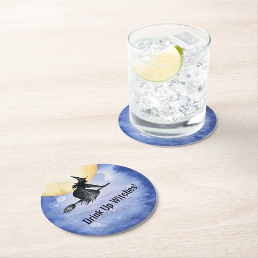 魔法使いのハロウィンのコースターの上のおもしろいな飲み物 ラウンドペーパーコースター (インサイチュ)