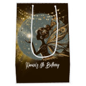 魔法妖精のシルエットで夜子供の誕生日 ミディアムペーパーバッグ (裏面)