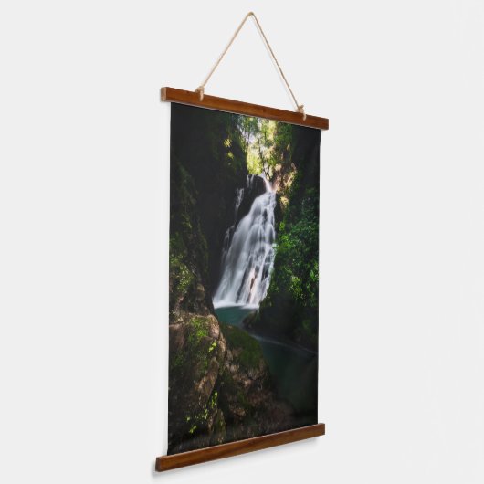 魔法素晴らしの森の滝シュム 吊り下げ型タペストリー (傾斜あり)