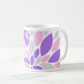 魔法花びら紫色の花 コーヒーマグカップ (正面右)
