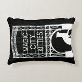 魔法都市猫ちゃんのアクセントの枕 アクセントクッション (正面)