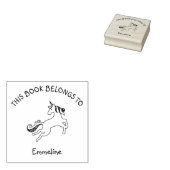 魔法飛んでいるのユニコーンこの本は名前に属している ラバースタンプ (押印)