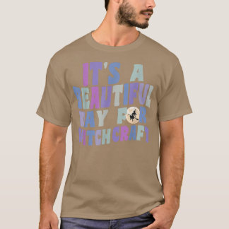 魔術レトロ魔女ACの美しい日 Tシャツ