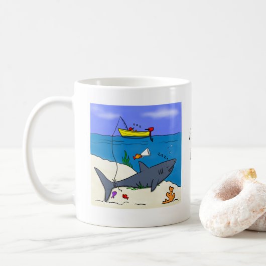 魚おもしろいとサメの魚釣りマグ コーヒーマグカップ (ドーナツ)