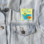 魚およびタコの余りにかわいいTシャツおよびギフト 缶バッジ (インサイチュ)