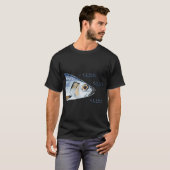 魚があなたを見つめてグゥグゥグゥ言っています Tシャツ (正面フル)