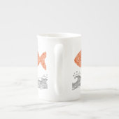 魚と波 ボーンチャイナマグカップ (裏面)