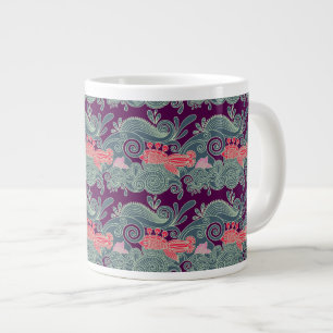 魚と紫の波の模様 ジャンボコーヒーマグカップ