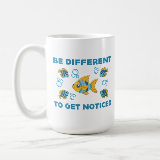 魚と違うクリエイティブユニークデザインである コーヒーマグカップ (左)