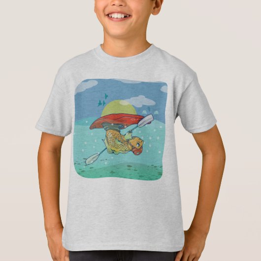 魚のおもしろいカヤック Tシャツ (正面)