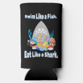 魚のように泳ぐ食べとサメのように泳ぐおもしろい。 スリム缶クーラー (裏面)