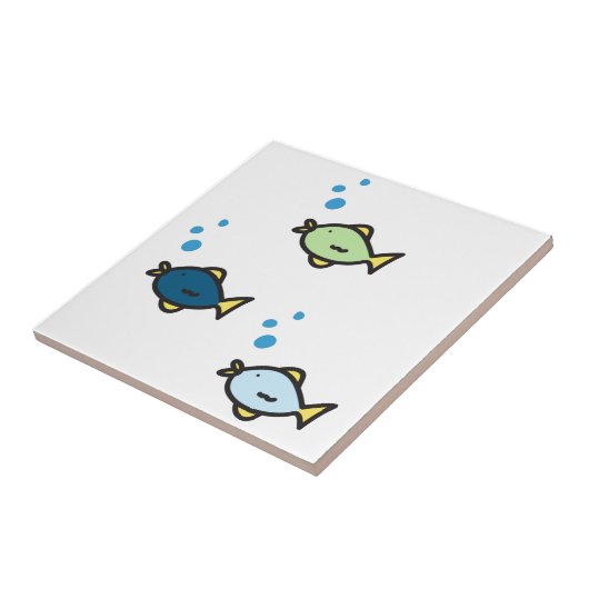 魚のトリオ タイル (側面)