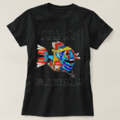 魚の喜び魚に深い青い海の喜び Tシャツ (デザイン正面)